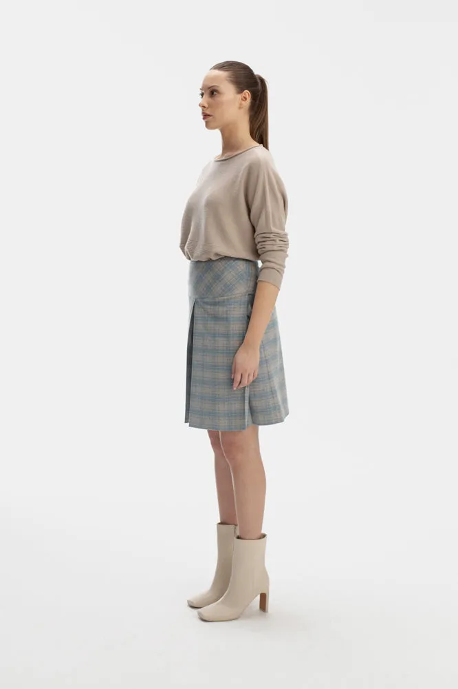 ABOVE-THE-KNEE LENGTH SKY BLUE SKIRT IN CHECKS