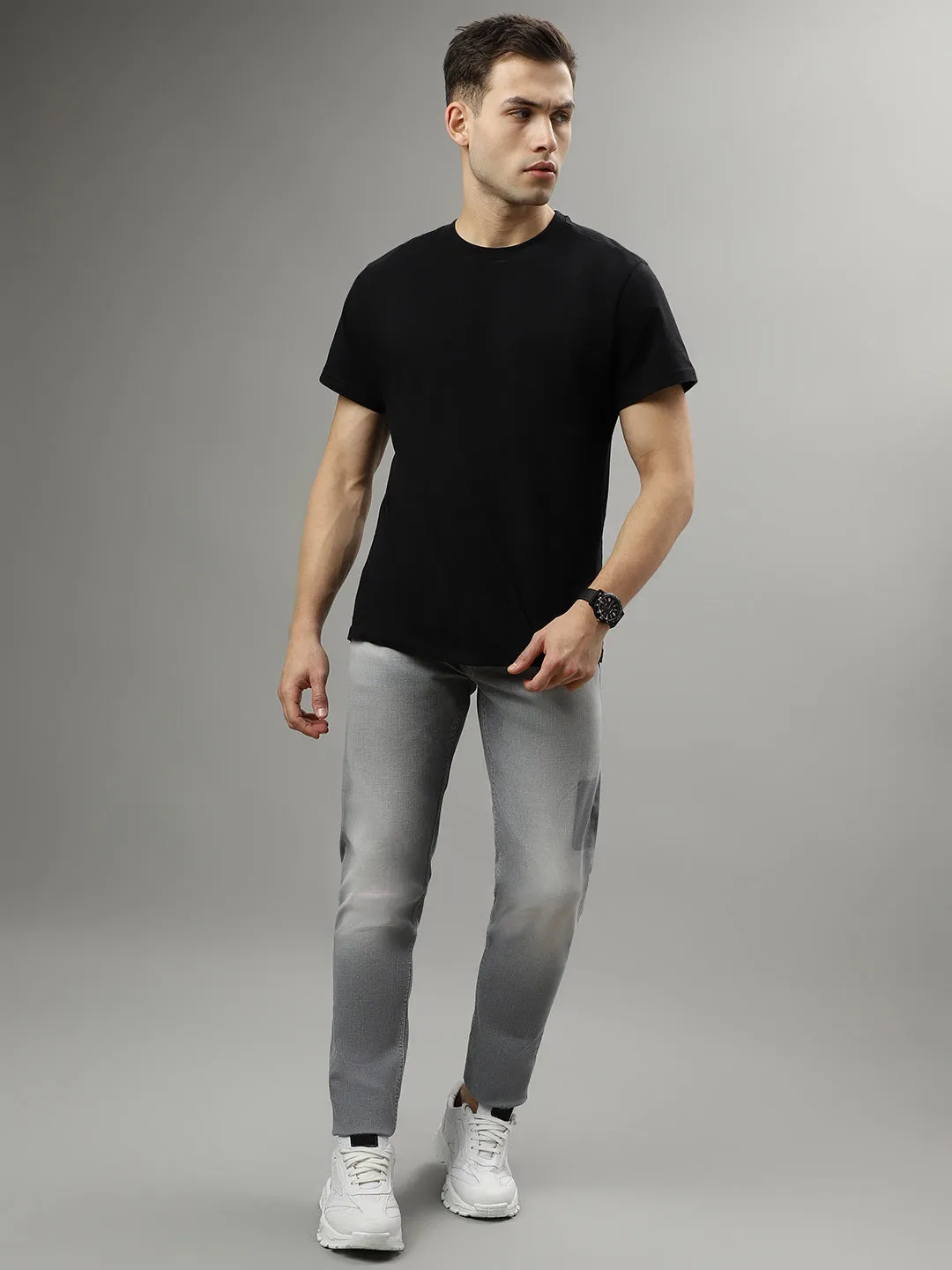 Iconic Men Grey Washed Mid-Rise Tapered Fit Jeans