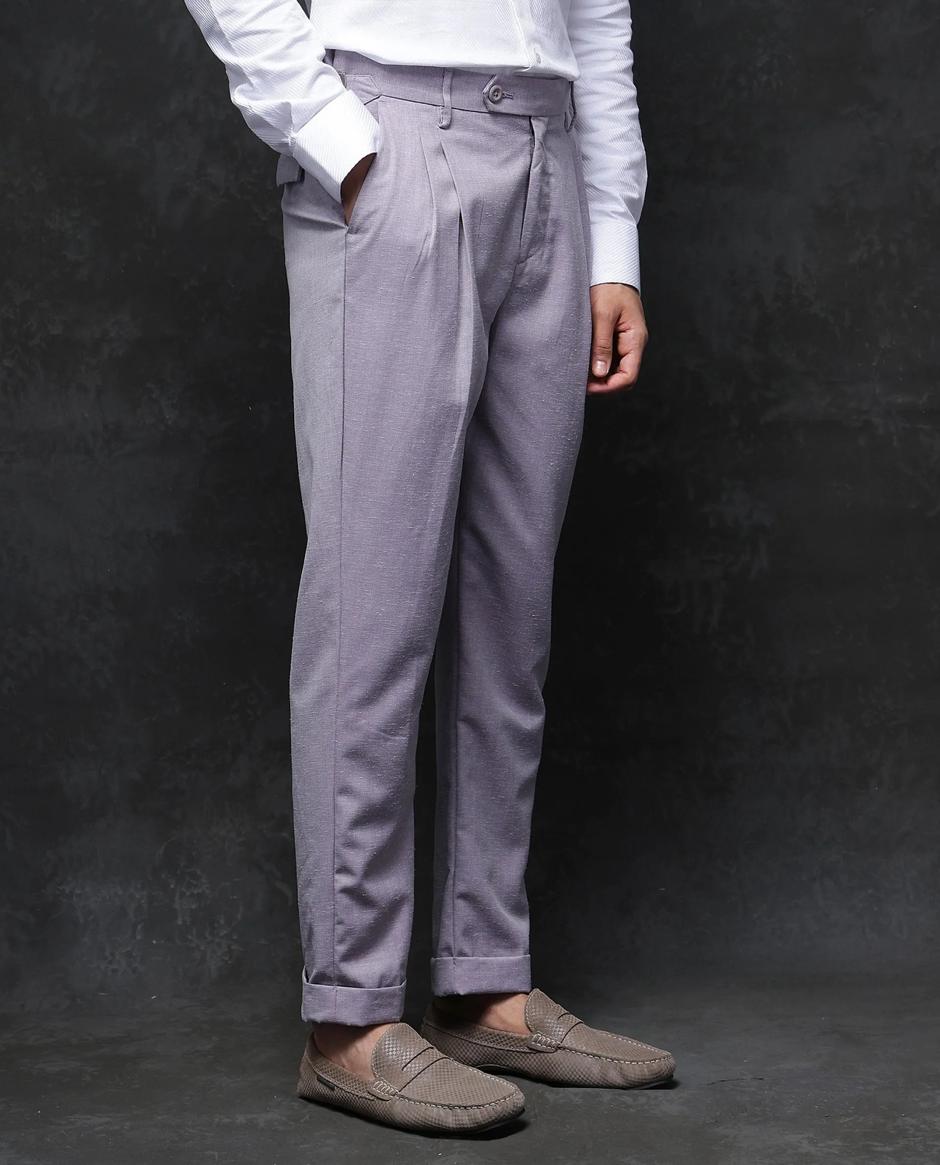 Rare Rabbit Men Rhesa Dusky Purple Linen Blend Pleated Button Closure Relaxed Fit Plain Trouser