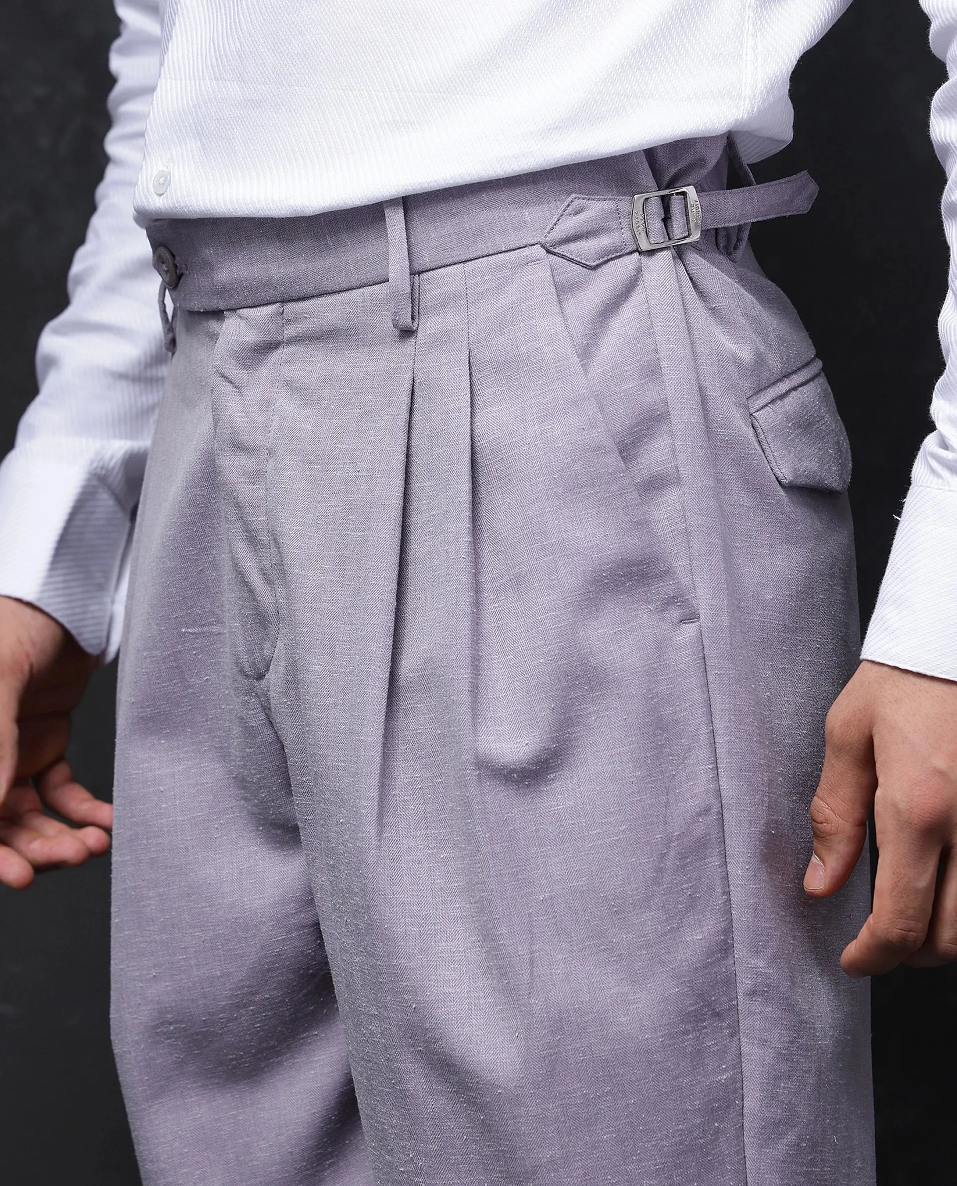 Rare Rabbit Men Rhesa Dusky Purple Linen Blend Pleated Button Closure Relaxed Fit Plain Trouser