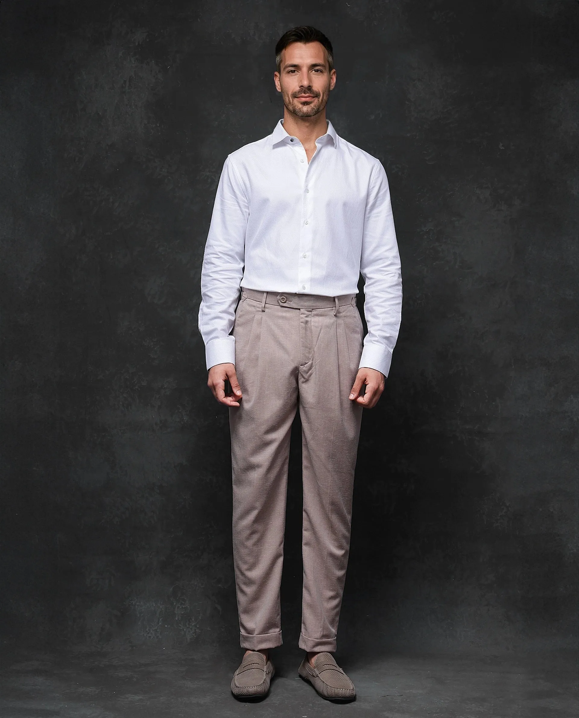 Rare Rabbit Men Rhesa Light Rust Linen Blend Pleated Button Closure Relaxed Fit Plain Trouser